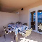 Apartman In 39257