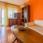 In 39257 Apartman Dramalj