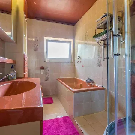 In 39257 Apartment